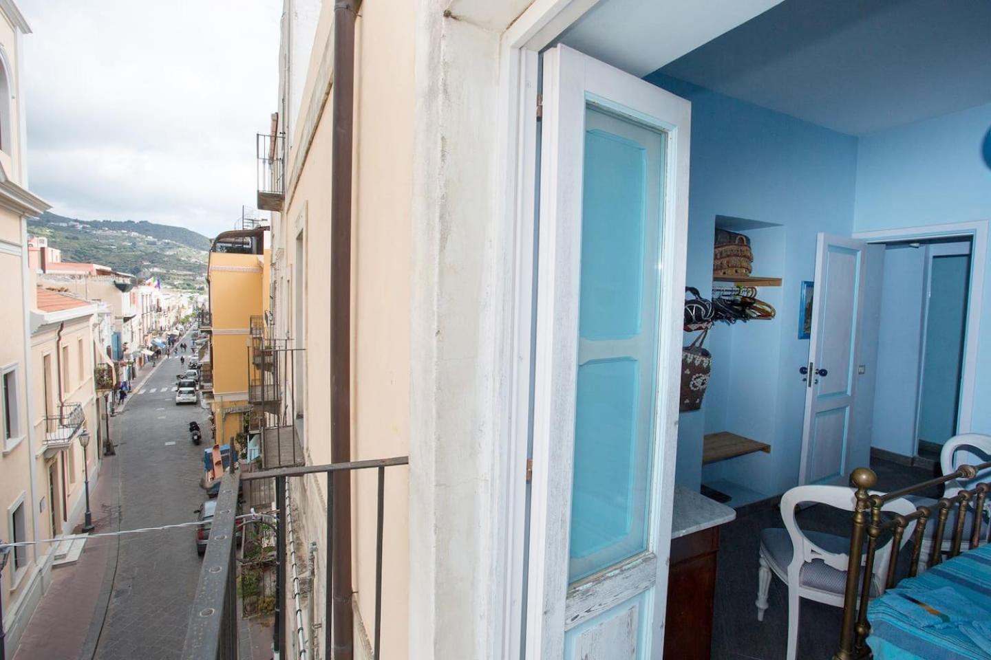 Casa Anna Con Terrazzo, Lipari Lejlighed Eksteriør billede